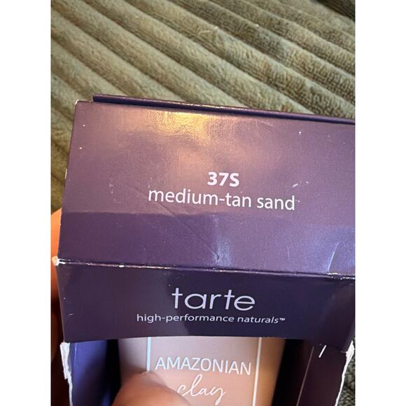 TARTE Amazonian Clay 16-Hour Full Coverage Foundation FULL size SEALES 1.7 oz - Picture 4 of 4